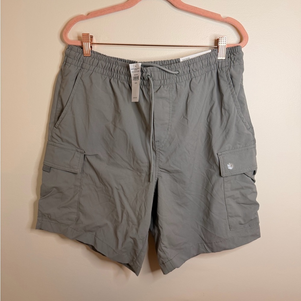 American Eagle Outfitters Light Gray Cargo Shorts